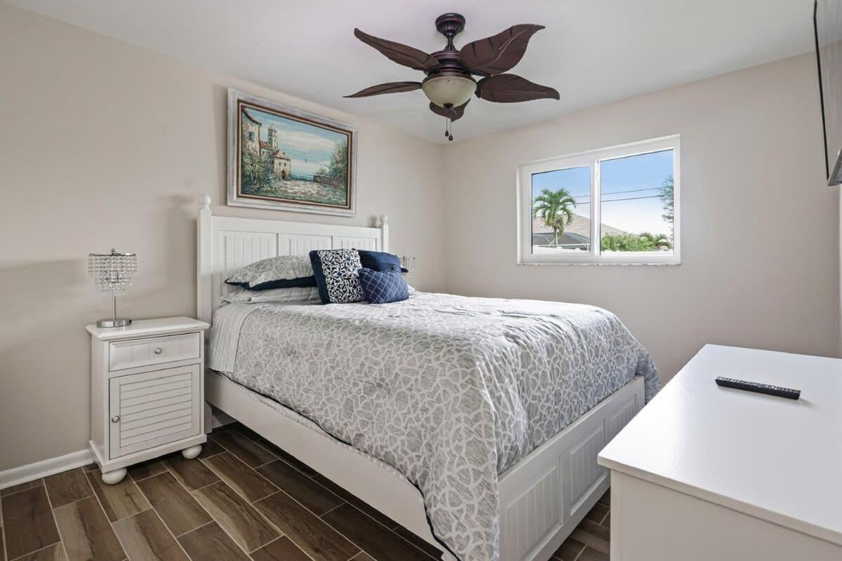 Charming Luxury Heated Pool Cape Coral