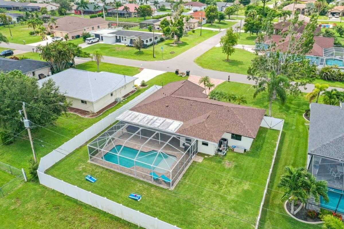 Charming Luxury Heated Pool Cape Coral