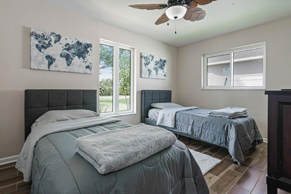 Charming Luxury Heated Pool Holiday home Cape Coral