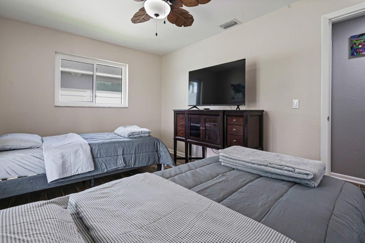 Holiday home Charming Luxury Heated Pool Cape Coral