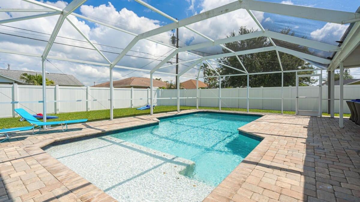 Charming Luxury Heated Pool *